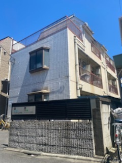 建物外観　閑静な住宅街