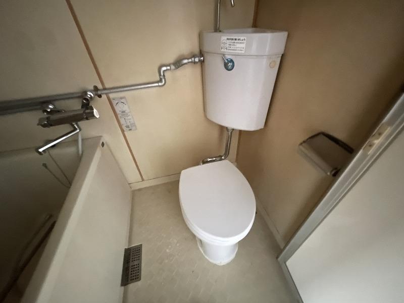 トイレ　トイレ