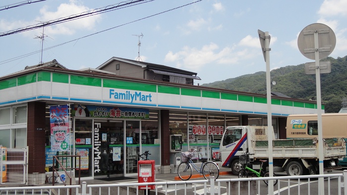 コンビニ　ファミリーマート 法善寺駅東店（コンビニ）まで190m