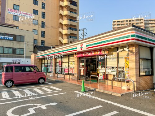 コンビニ　セブンイレブン 久留米中央店（コンビニ）まで188m