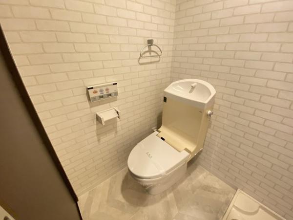 トイレ　ウォシュレット！