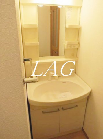 洗面設備　洗面台です。