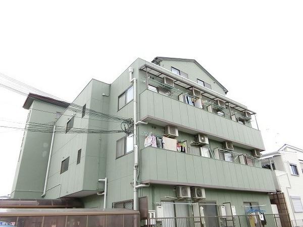 建物外観　平成１３年全面改装しました！