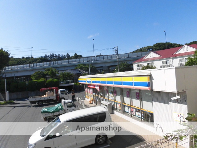 コンビニ　ミニストップ（コンビニ）まで882m