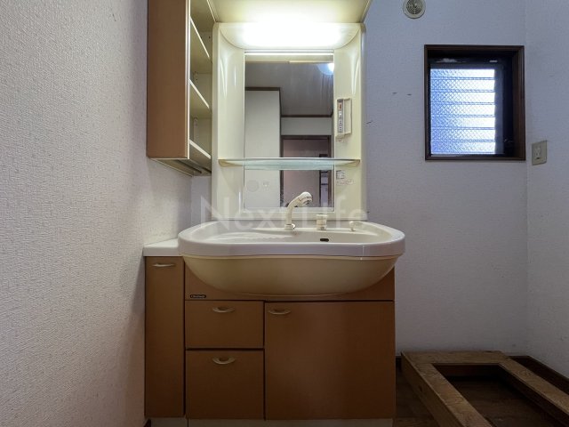 洗面設備　メゾンタカハシ