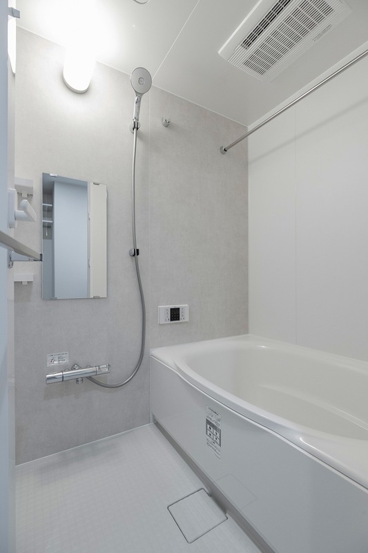 バス・シャワールーム　バス