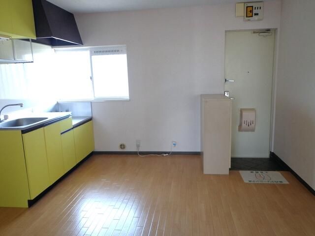 居室・リビング　※同建物別室参照