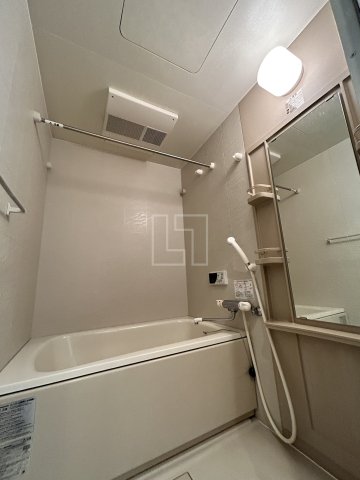 バス・シャワールーム　アリス・マナーガーデン谷町　バスルーム