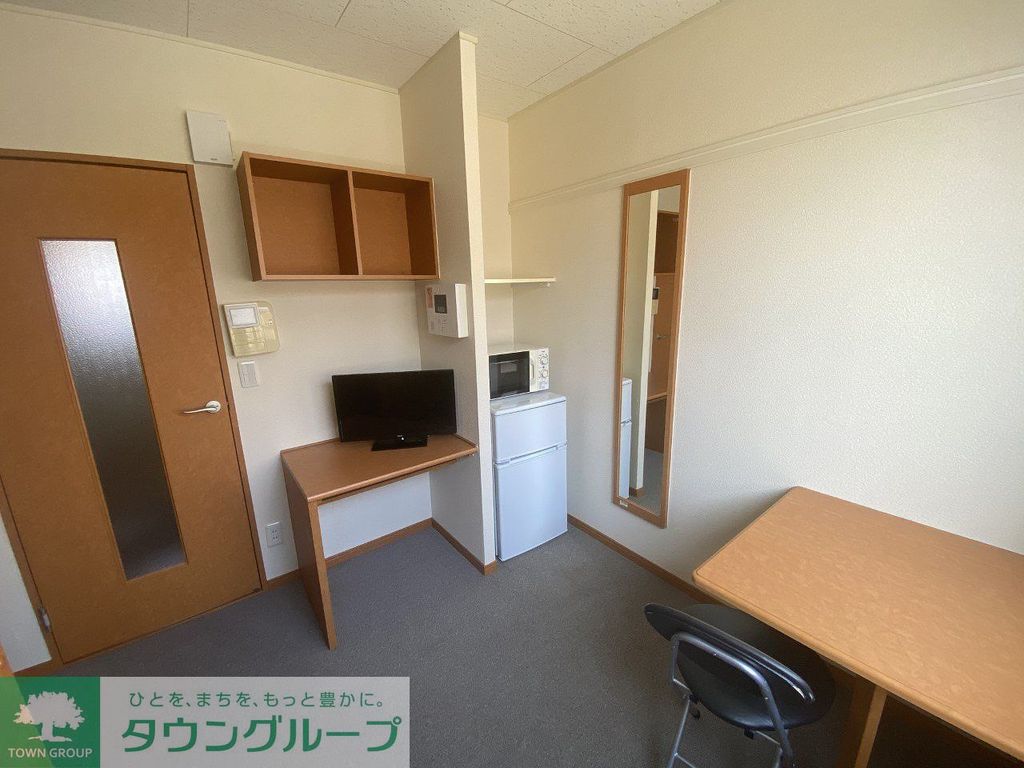 居室・リビング　1Ｆはフローリング、2Ｆは絨毯仕様