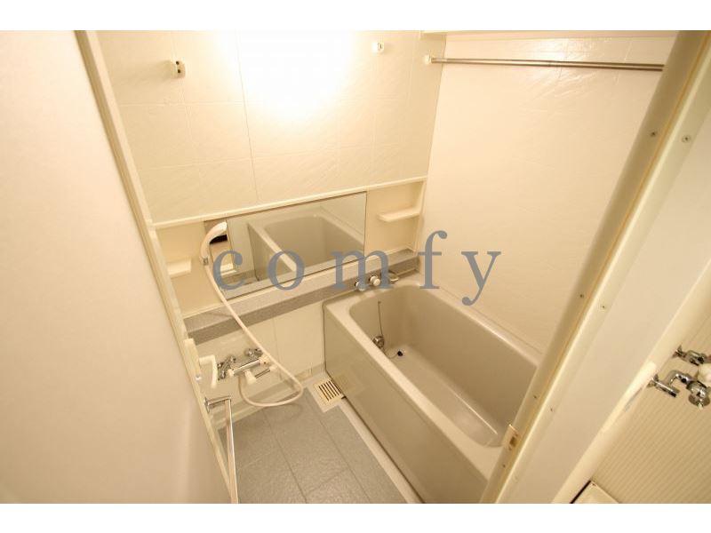 バス・シャワールーム　追炊き浴室乾燥機付きバス