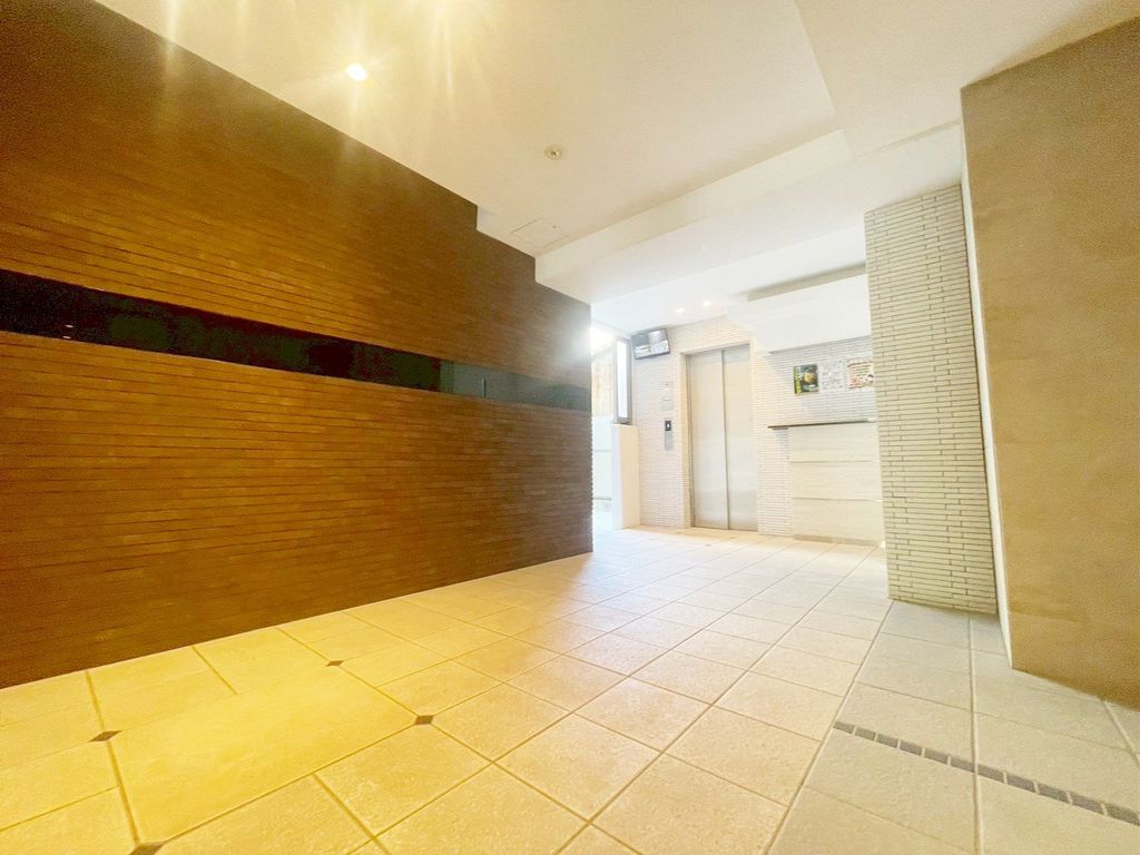 ロビー　エントランス