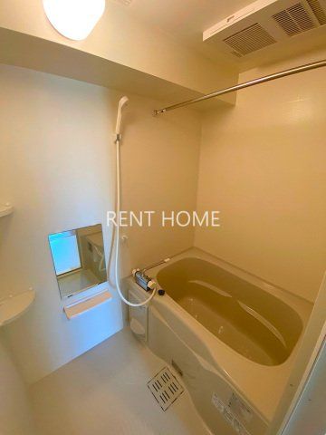 バス・シャワールーム　浴室乾燥機付き