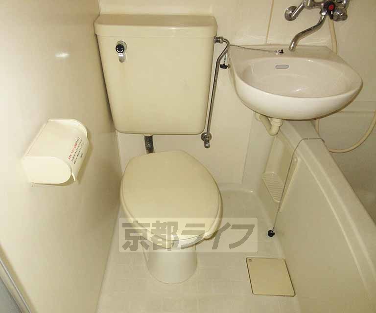 トイレ　清潔感のあるトイレです！