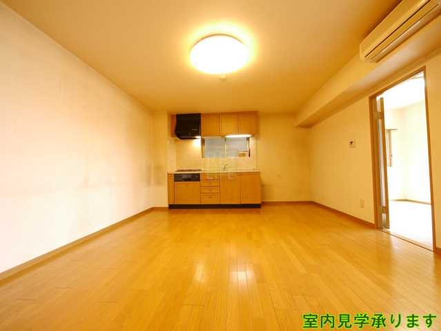 居室・リビング　第5三和ビル