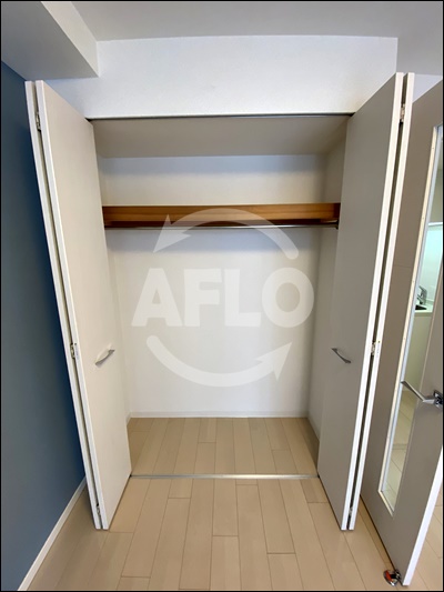 収納　エスリード長堀タワー　クローゼット