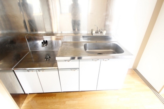 キッチン　※別室の写真を使用しております※