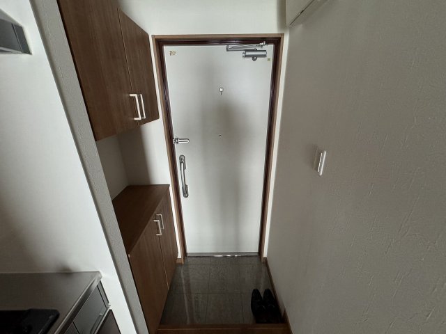 玄関　収納もある玄関です