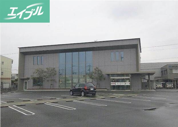 銀行　中国銀行西阿知支店（銀行）まで2005m