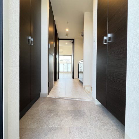 玄関　同仕様タイプです