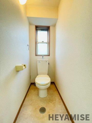 トイレ　※同間取りの別の階のお部屋の画像です※現況を優先します