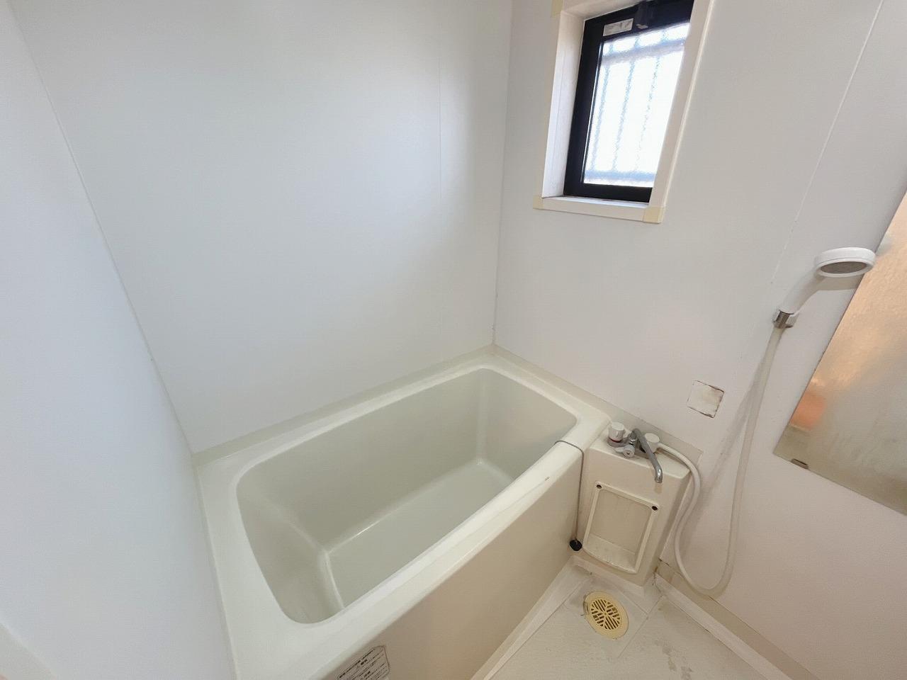 バス・シャワールーム　バスルーム