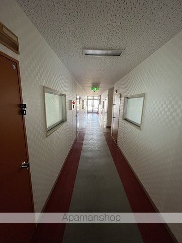 ロビー　ロビー