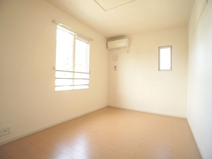 その他　清潔感のあるきれいな洋間です♪