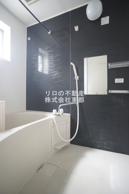 バス・シャワールーム　花粉・梅雨の時期にオススメの浴室乾燥機付きバスルームです♪