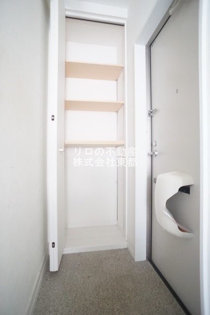 玄関　下駄箱付なので、玄関はいつでもスッキリ片付きます☆