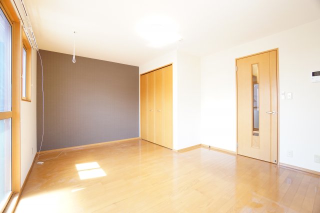 その他部屋・スペース　※同物件・反転タイプの写真です。