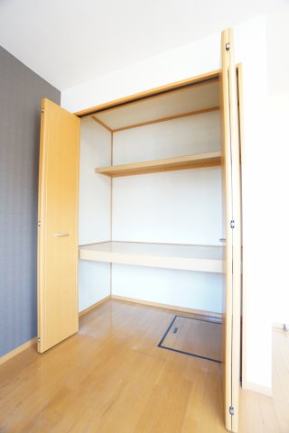収納　※同物件・反転タイプの写真です。