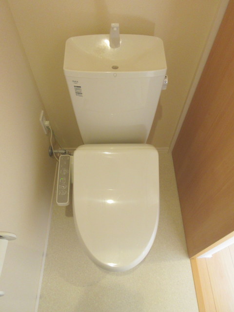 トイレ　★温水洗浄便座★