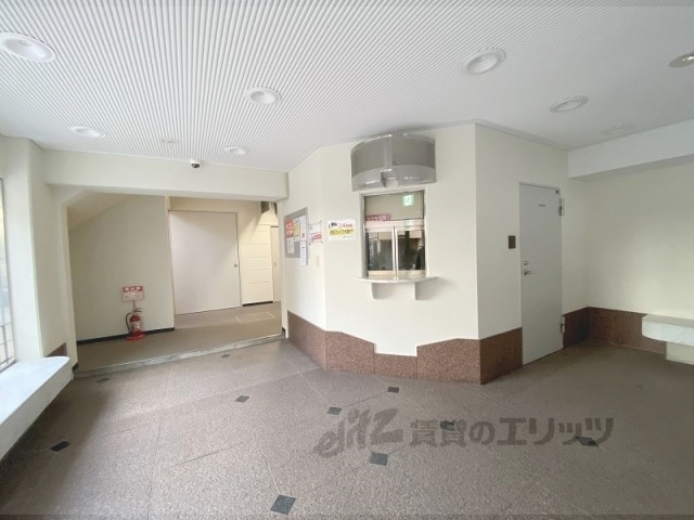 ロビー　ロビー