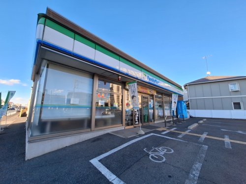 コンビニ　ファミリーマート さいたま宮原町二丁目店（コンビニ）まで125m