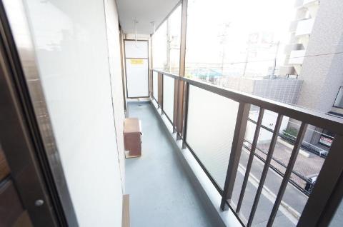 バルコニー　ベランダ