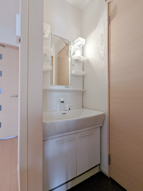 洗面設備　図面と現状に相違がある場合には現状を優先