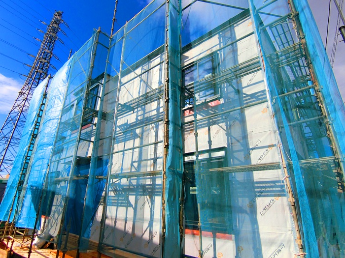 建物外観　建築中