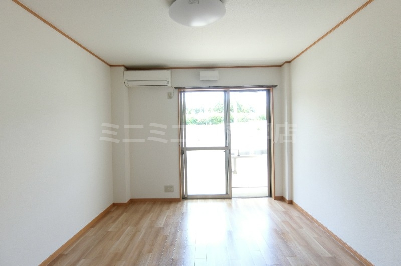 居室・リビング　同タイプ