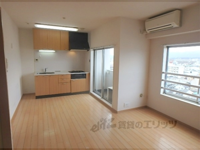 居室・リビング　リビング