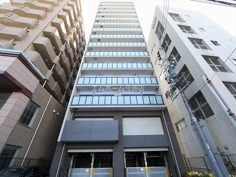 建物外観　外観　オートロック防犯カメラTVモニターホン宅配BOX完備