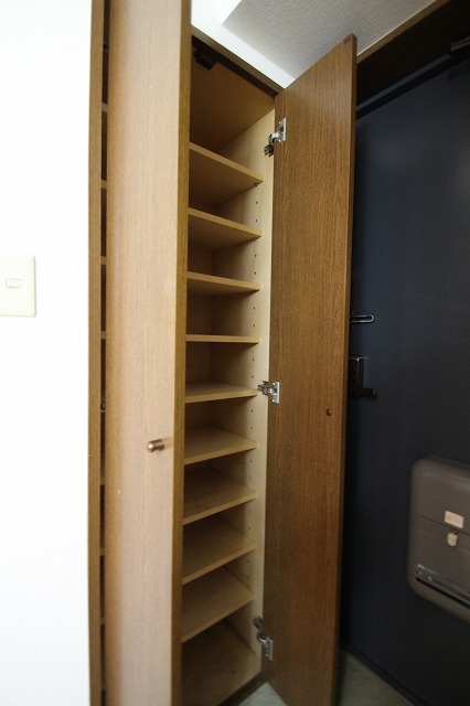 収納　同物件、別号室のものです。