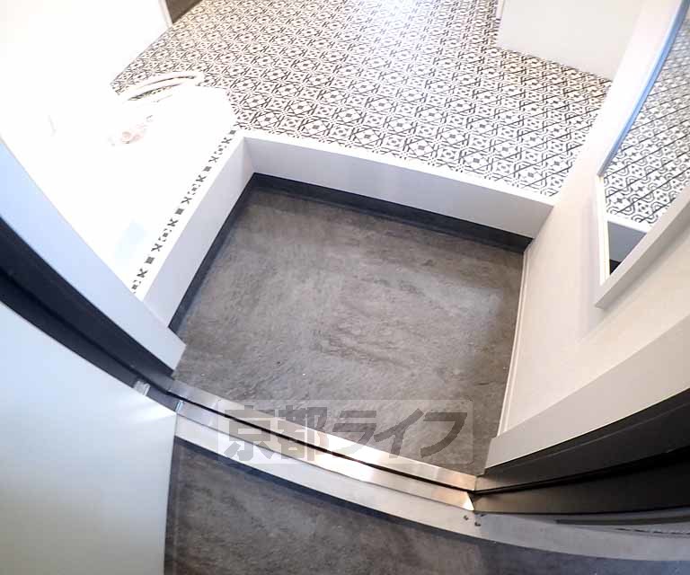 玄関　とても綺麗な玄関です。