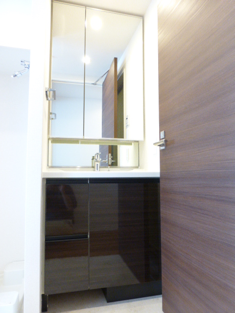 洗面設備　洗面設備