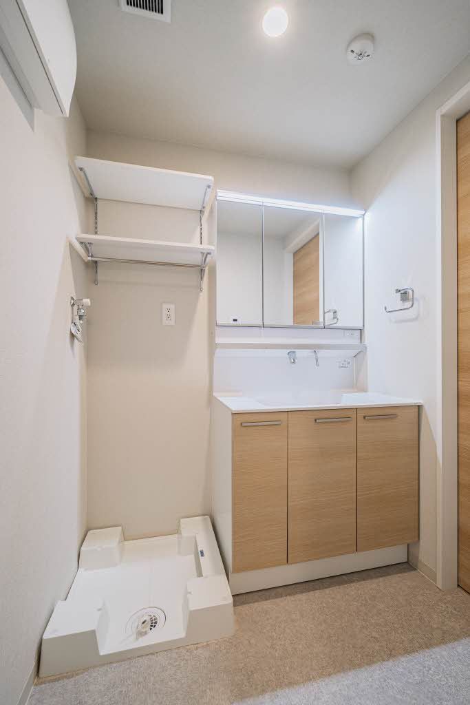 洗面設備　洗面化粧台