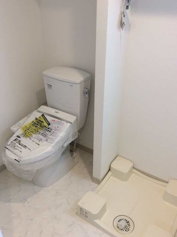 トイレ　※別部屋参考画像