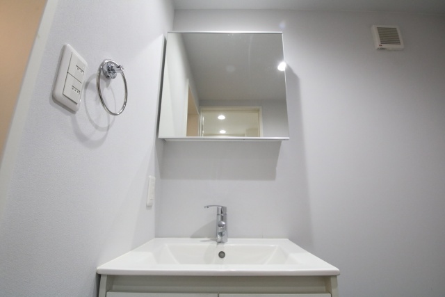 洗面設備　※別室の参考写真の為、現況優先です。