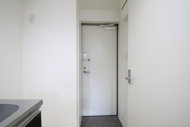 玄関　※別室の参考写真の為、現況優先です。