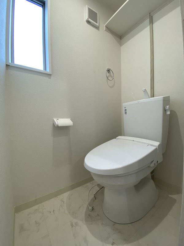 トイレ　同一仕様写真