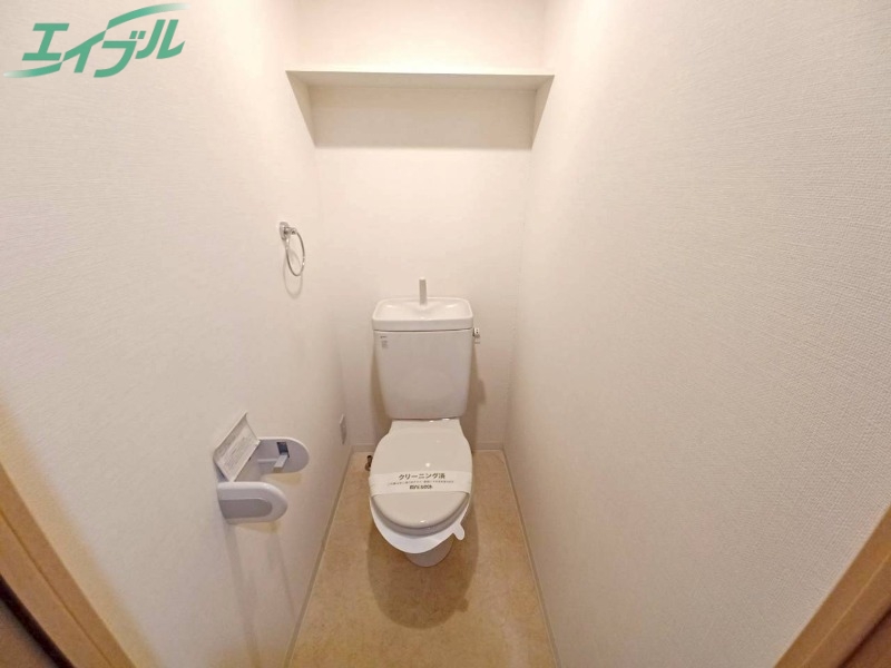 トイレ　別部屋参考写真です。