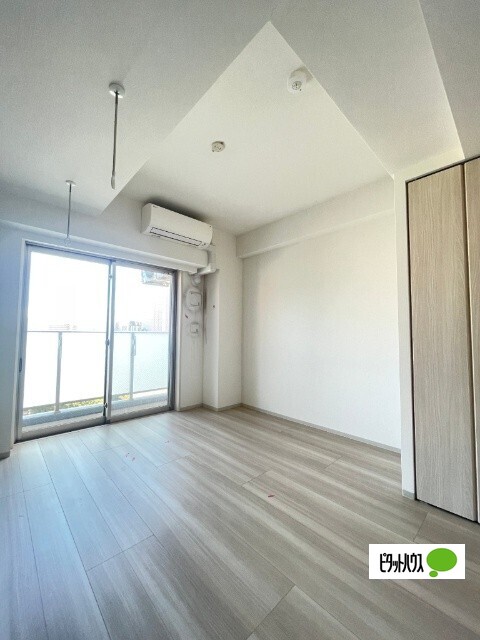 居室・リビング　※６０３号室参照